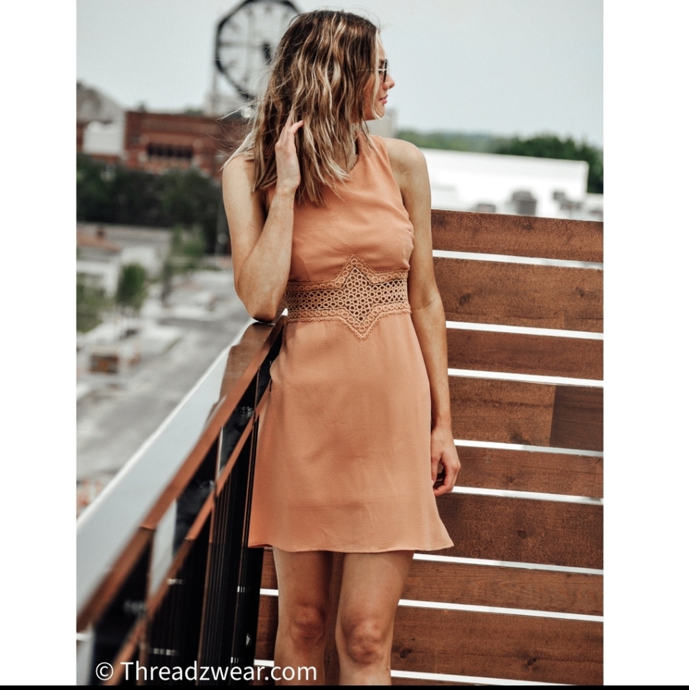 98103 Crochet Inlay Dress